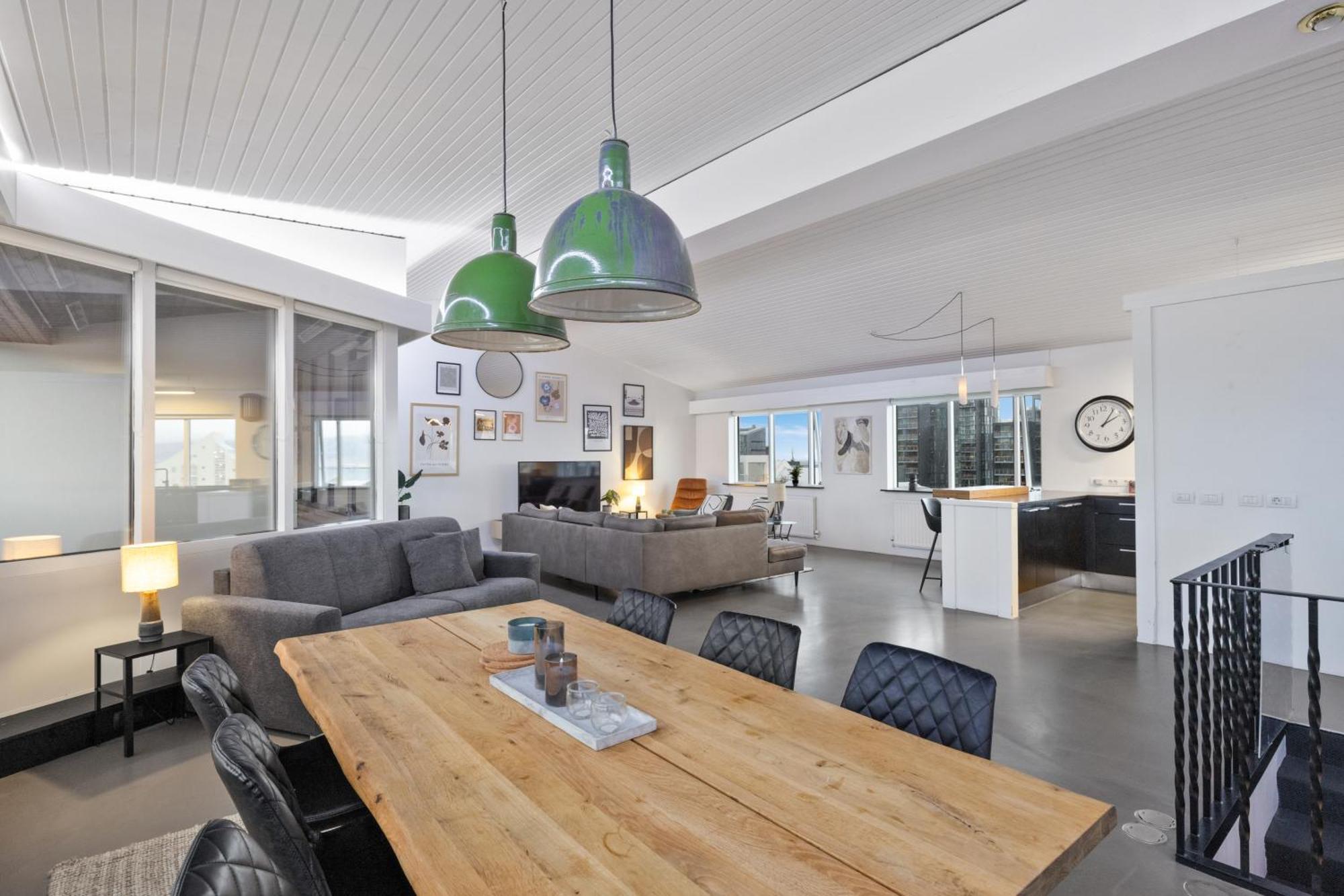 Penthouse Apt On The Shopping Street-Free Parking Reikiavik Exterior foto