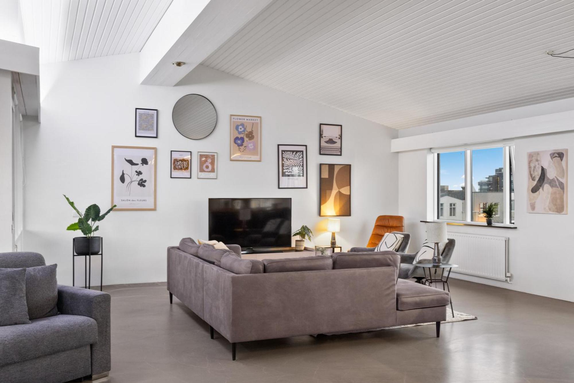 Penthouse Apt On The Shopping Street-Free Parking Reikiavik Exterior foto